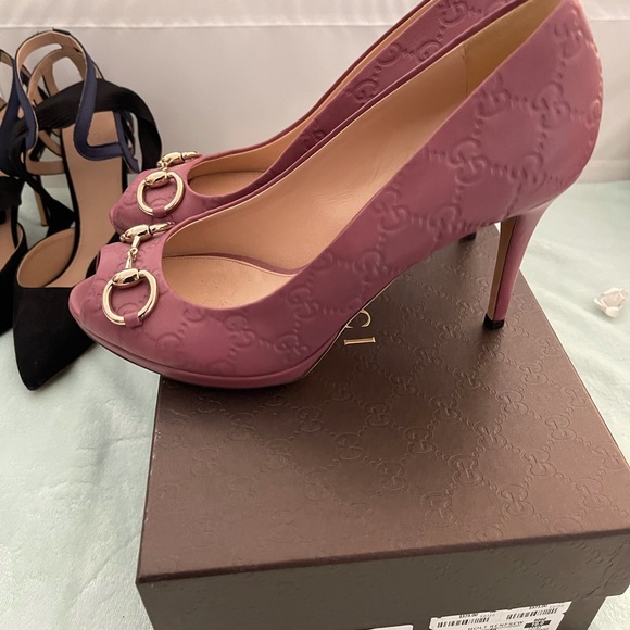 Gucci Heels - Picture 3 of 4